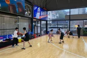  混合现实篮球训练场地：探索未来篮球发展的新趋势